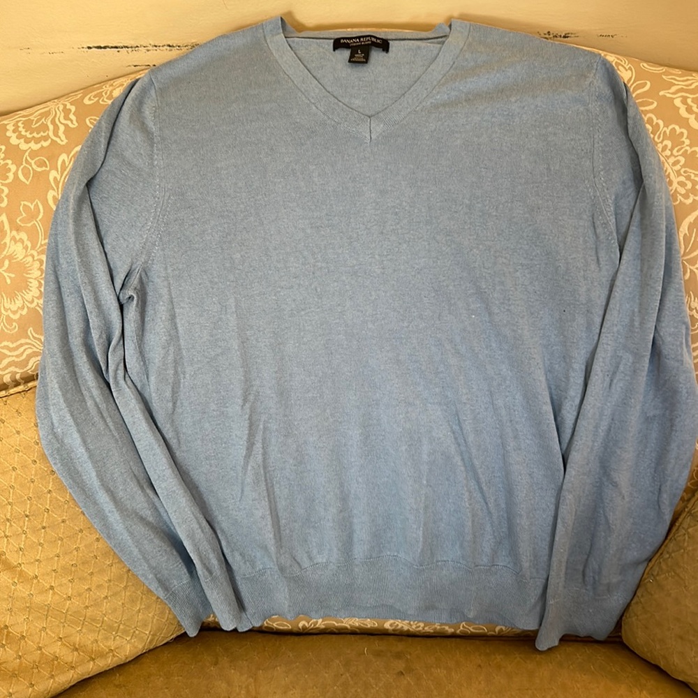 V-neck sweater